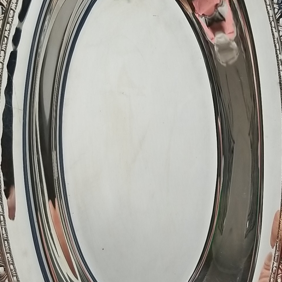 Lot of 2 WM Roger's Silverplate Oval Platters 12" x 7 " - Picture 9 of 12